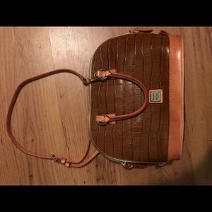 Dooney & bourke purse and wallet